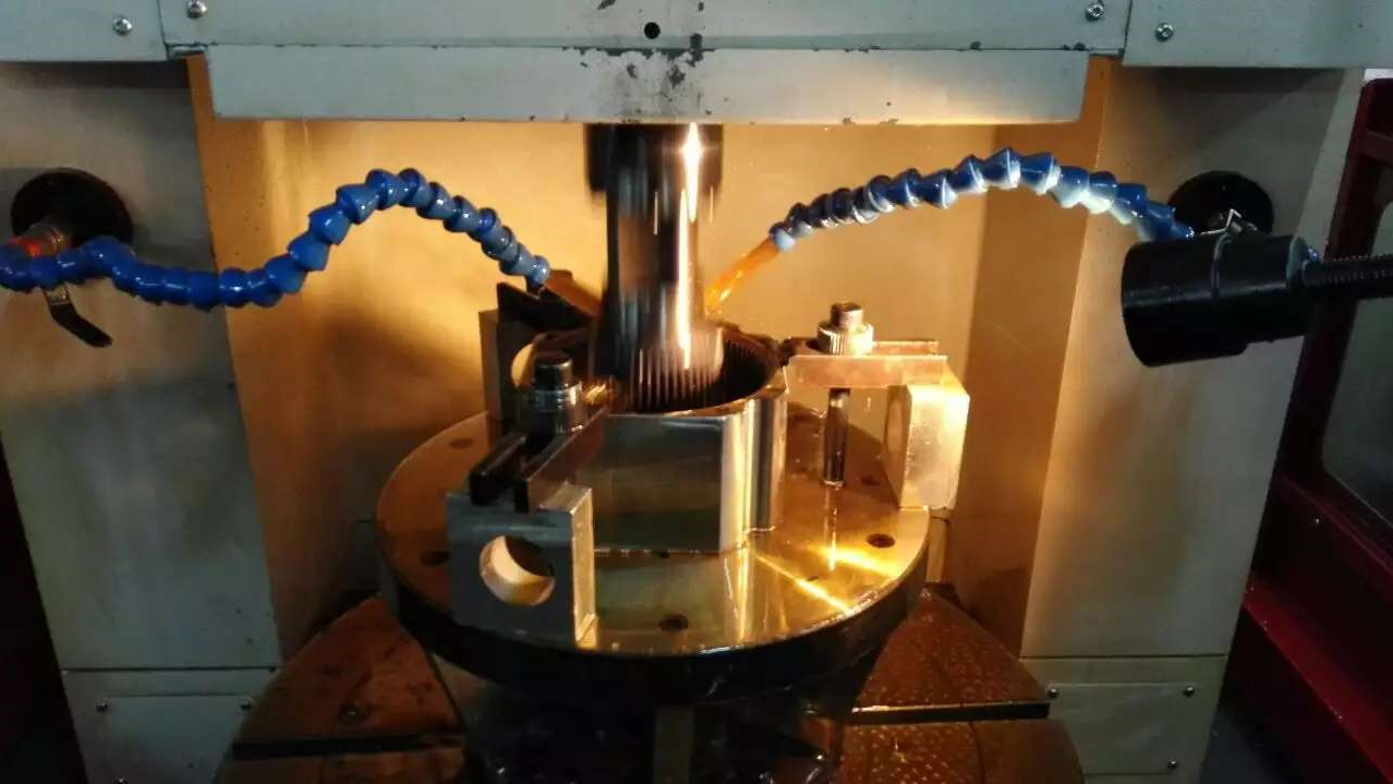 日本三菱插齿机 - 上海兆迈传动机械有限公司